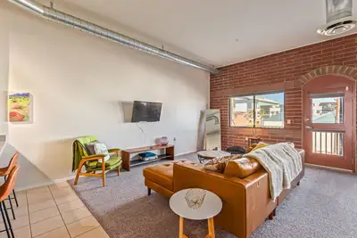 Stunning Phoenix Prime Urban Living