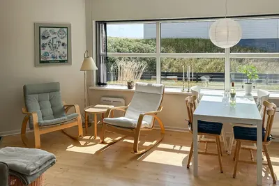 Image de Superbe appartement de 2 chambres à.