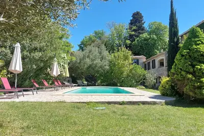 Image de Trois appartements - Sommières - 9 personnes