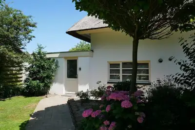 Image de Holiday home Jewel in the center of Callantsoog. Suitable for 4 people, 2 bedrooms and garden.