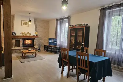 Maison au calme, vue panoramique. A 5mn du parc d'attraction, idéal pour famille