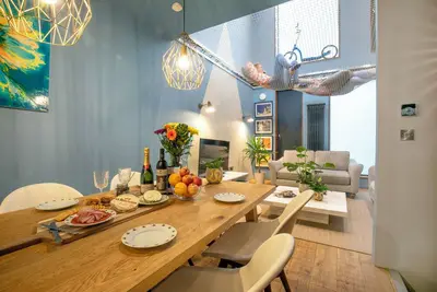 Image de Hammock Heights! Hot tub, Private Garage, City Center