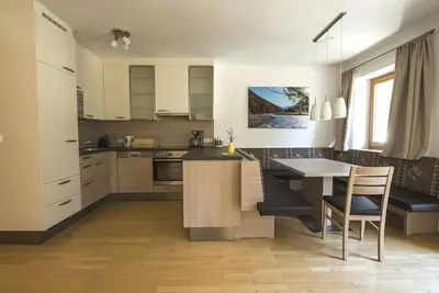 Image de Ferienwohnung Falken. suite - Natur. erlebnis. hotel Post Hinterriß