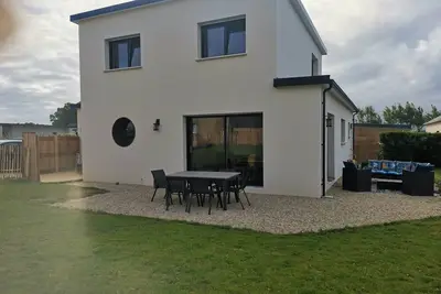 Image de Maison neuve 4 chambres en bord de mer! Animaux acceptés