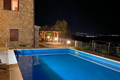 Image de 4 Bedroom Private vacation home in Pollica