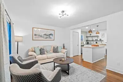 Image de 3Bedroom Charlotte House pets ok