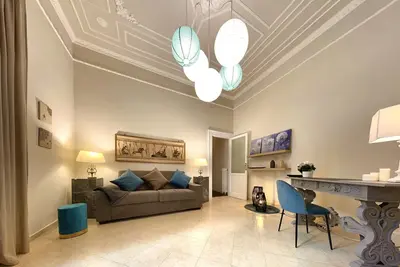 Elegant apartment in the heart of Vomero, your base for exploring Naples