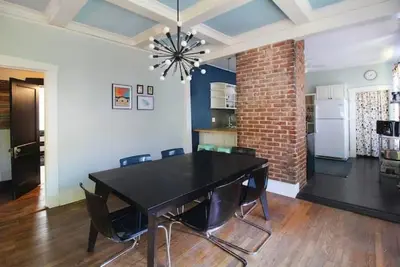 Image de Modern Midtown Bungalow - Walk to crosstown