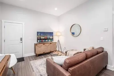 Image de Gorgeous Getaway -1br- Columbus!