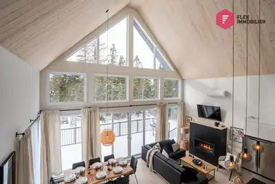 Image de La Casa de Campo | Confort, Luxe et Spa privé près de Québec