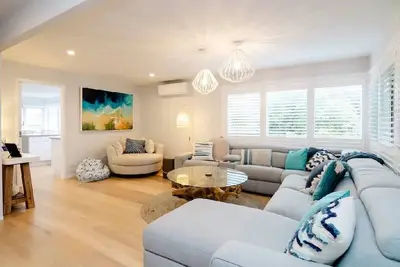 Image de Seashells Coastal Retreat\nEntire home in Blairgowrie, Australia