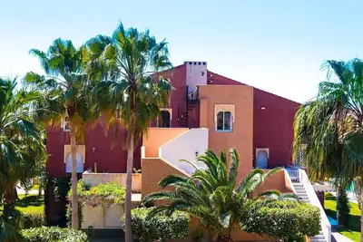 Image de 1 Bed  Pent House Apartment - Naturist -Wifi-Pool-Garden