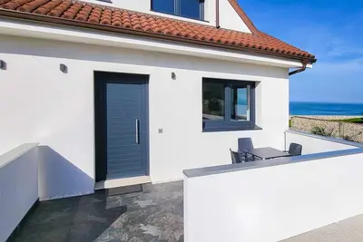 Image de Ag Casa Arnados, 1ère linea Playa Razo terrassa