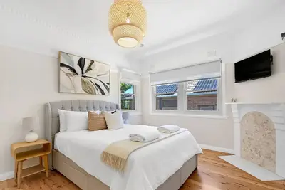 Image de Amarde - Contemporary Heritage Fusion, Fireplace