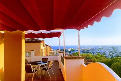 Image de Ático en Nerja con Vistas Expectaculares