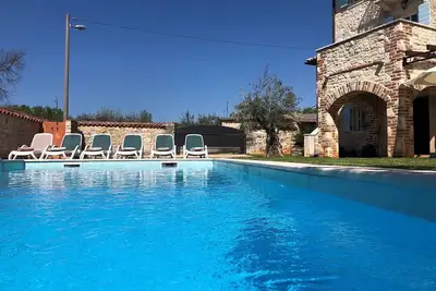 Image de Stone Villa Lamija near Poreč