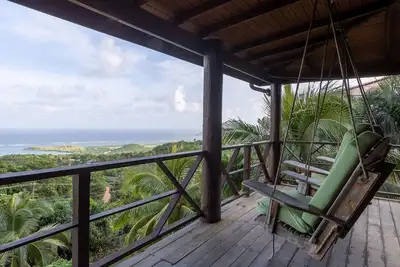 Image de Spectacular View and Serenity Gardens! All the comforts of home and Caribbean!