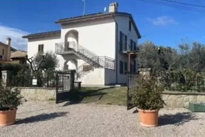 Image de Tuscan B&B La Loccaia - apartment Oliva