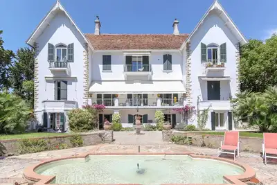 Image de Appartement calme, résidence de charme, parking - Benakey