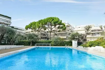 Image de Appartement avec Terrasse Vue Mer, Piscine, Parking, Clim mobile - Benakey