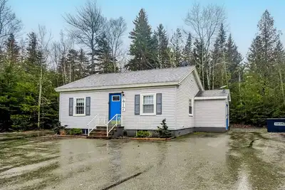 Image de Open layout Maine cottage with washer/dryer & grill - dog-friendly