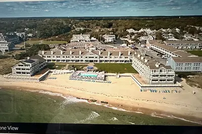 Image de Beautiful Property Centrally Located on Cape Cod! August 17- August 23rd 2024.