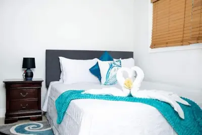 Image de Sheer Bliss BeachView Apt #2