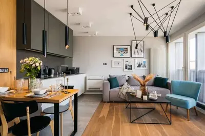 Image de Superior apartment with a historic district view