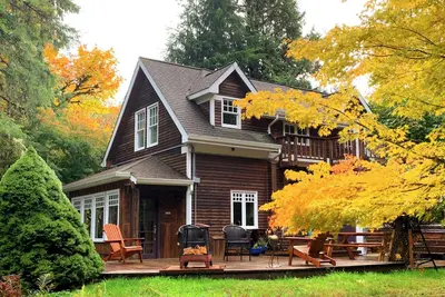 Image de Haven near the water with kayaks, firepit, decks, amazing views - dog-friendly