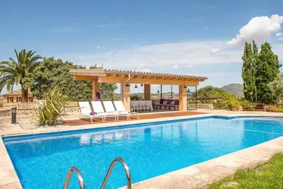 Image de Maison de campagne \"Can Setri\" avec vue sur les montagnes, piscine privée et Wi-Fi