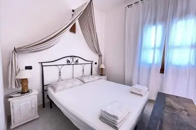 Image de Villa 'Pedduzza' avec vue sur la mer, terrasse privée et Wi-Fi