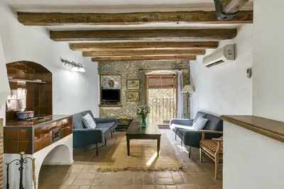 Maison de vacances 'Can Roca' avec terrasse privée, Wi-Fi et climatisation