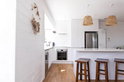 Image de Sunny Pap beach house - filled with sun. ☀️🌊
