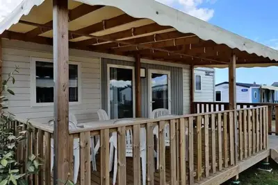 C- Mobil-home Caraïbes 2 chambres 6 personnes
