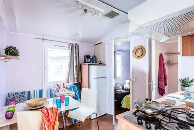 Image de Mobil-home | Comfort | 2 Ch. | 4 pers. | Terrasse surélevée | A/C
