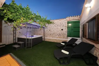 Image de Maison Stratus (98881-K1) - Sukosan (Zadar)