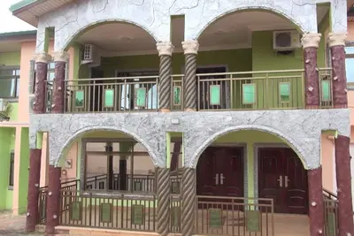 Image de Ihsaana Residence. Visit us and let’s help you relax and explore Ghana’s beauty