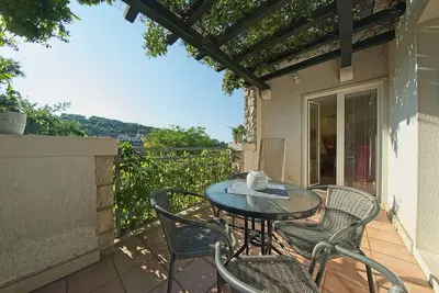 Image de Appartement de deux chambres avec la terrasse Postira, Brac (A-22196-b)