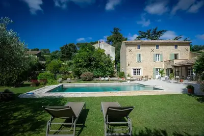 Image de Appartement au calme avec piscine