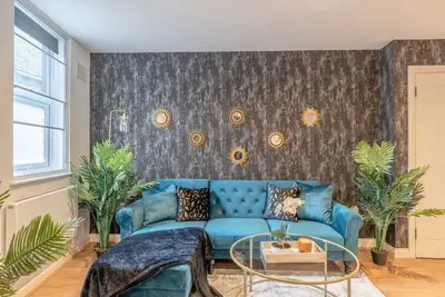 Image de Central Windsor 1br Gem