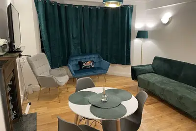 Image de Ealing Broadway 2 Bedrooms Apartment