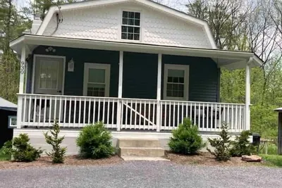 Meadow Sweet Cottage\n