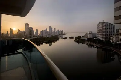 Image de Ocean-View 2br/2ba Apt in El Laguito