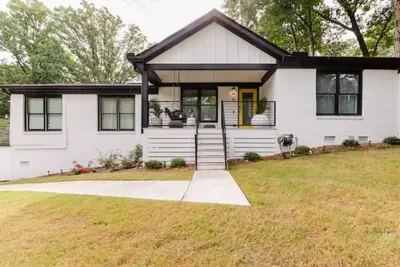 Luxe Decatur Duplex - Both Sides