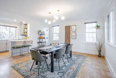 Charming, Quiet 4b 1920s Tudor by Uc Hospital