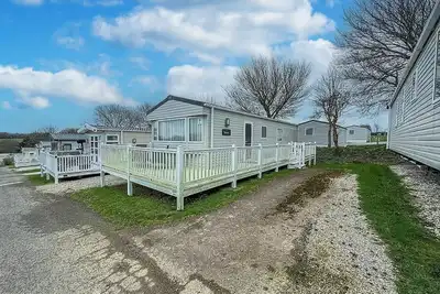 Image de Beautiful caravan with decking at Trevella Holiday Park, Newquay, ref 98082hs