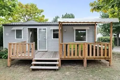 Image de Mobil-home | Classic | 3 Ch. | 6 pers. | Terrasse surélevée