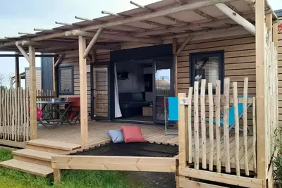 Image de Mobil-home Premium 2 chambres 32m² - 2 salles de bain + Tv 4 personnes