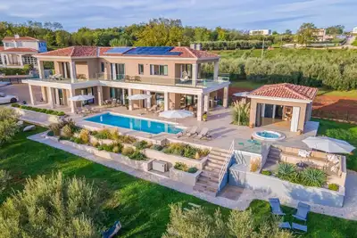 Image de Christall by Interhome