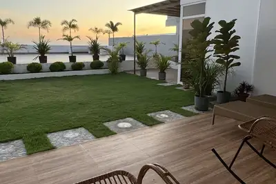Image de Modern 2-story beach house retreat with amazing view and privacy.
